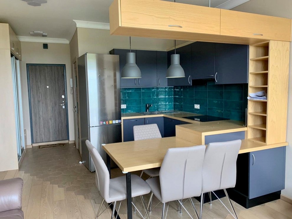 Кухня и прихожая