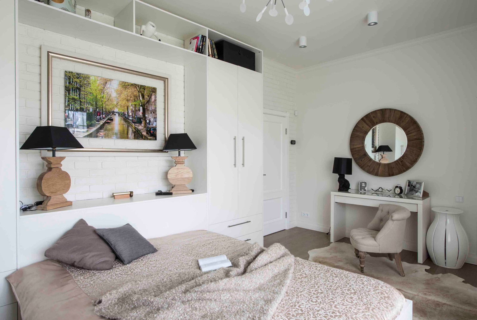 2-ЭТАЖНЫЙ ЗАГОРОДНЫЙ ДОМ "БЕЛАЯ ЛАМА"