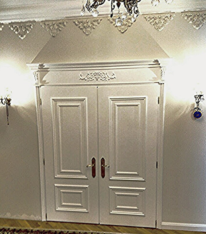 Двери/Порталы/Кухни/Стойки