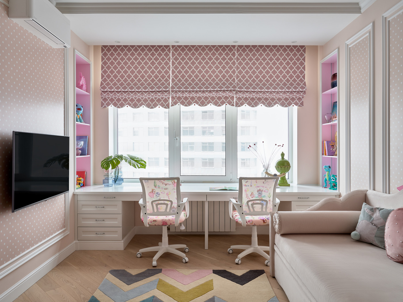 ЖК Триколор