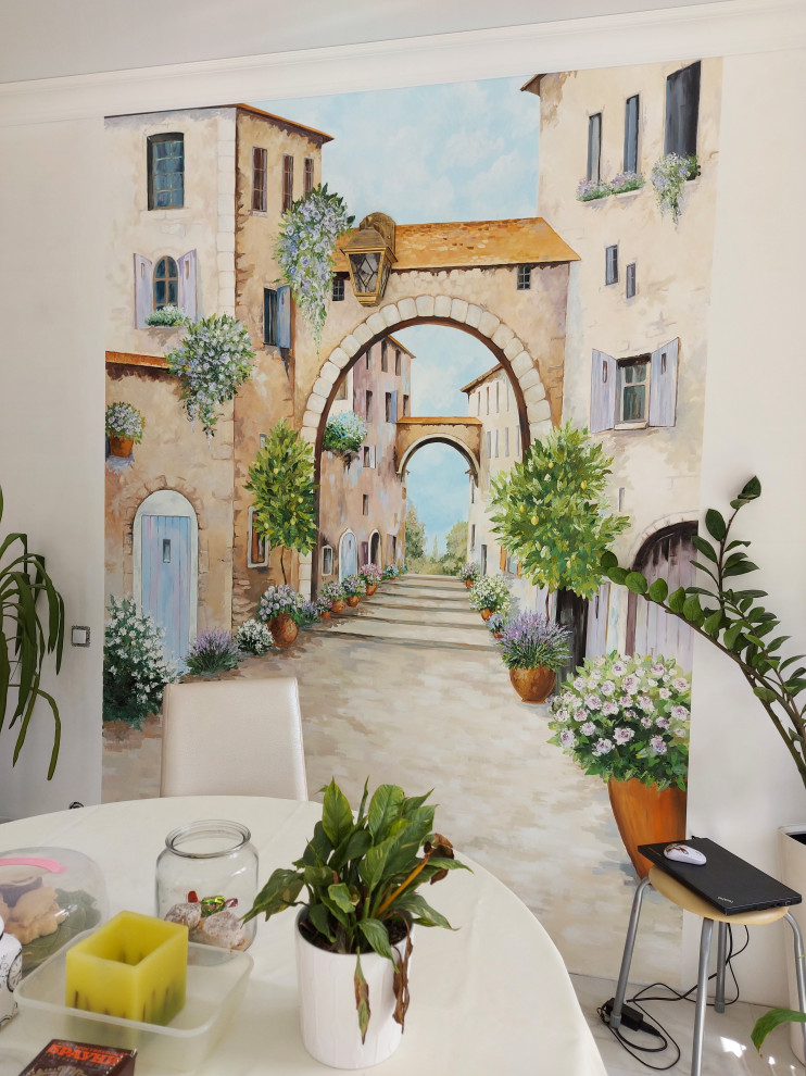 Роспись стены в столовой