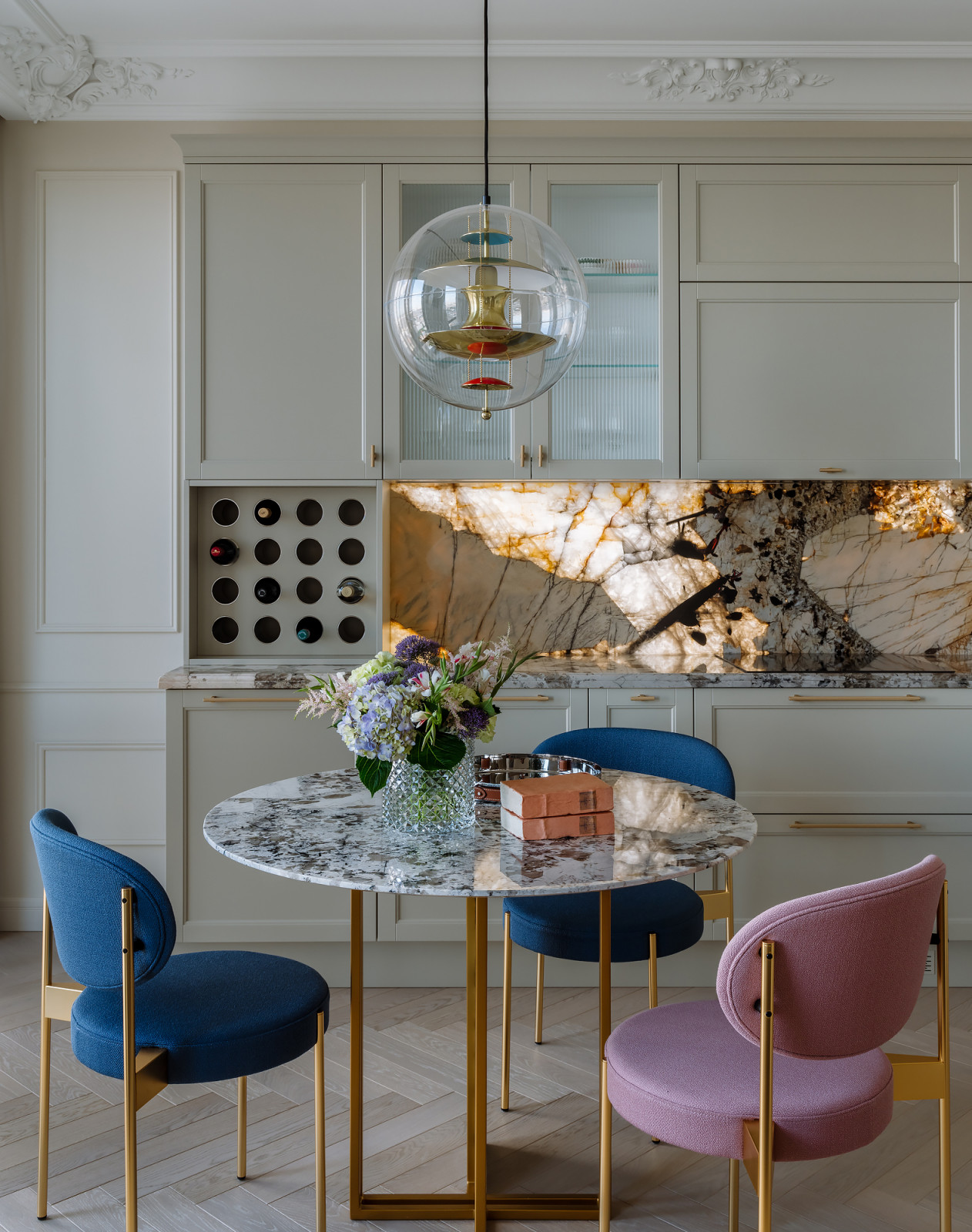 Французская классика в современной интерпретации