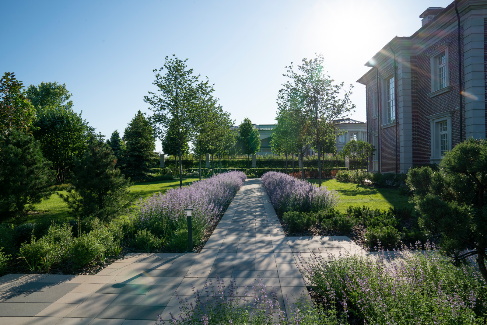 Английская неоклассика в КП Парквилл. 2019 г.