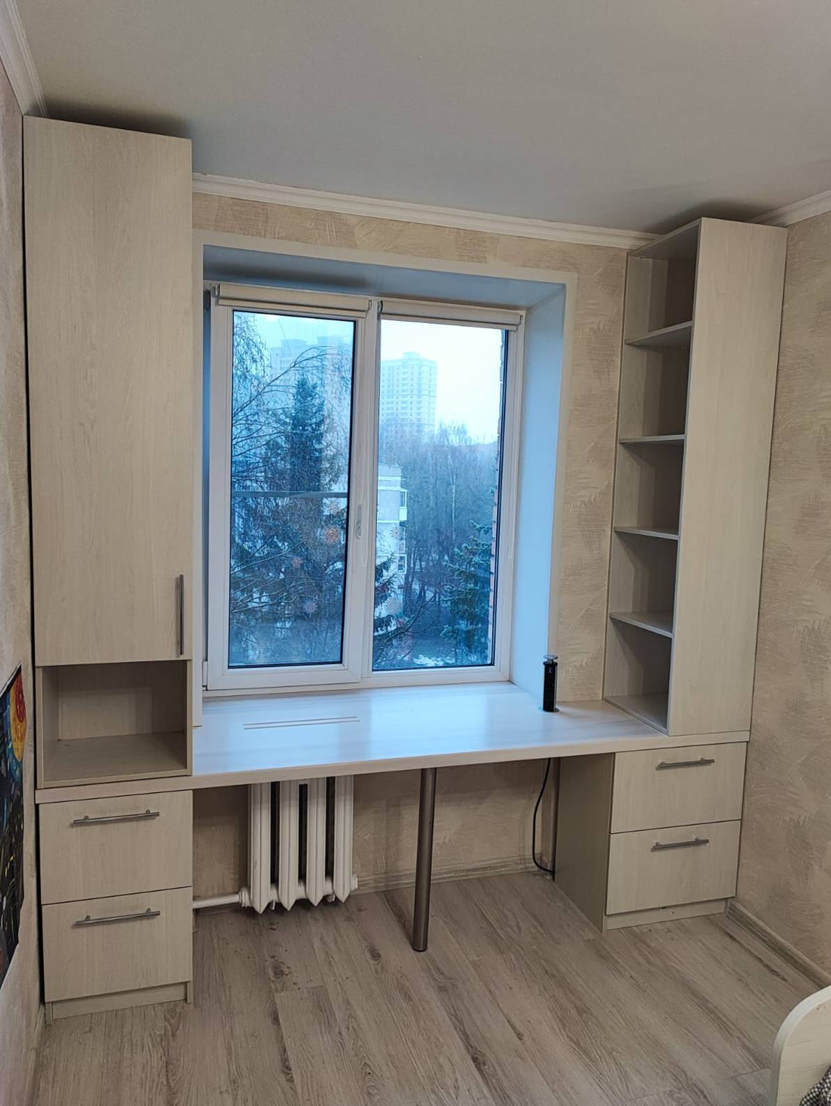 Столы
