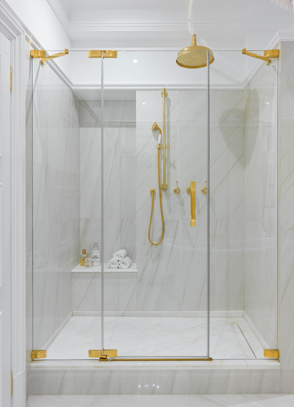 Apartment with exquisite taste