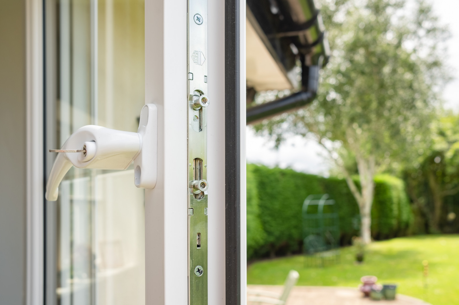 Обложка проекта: Hardware