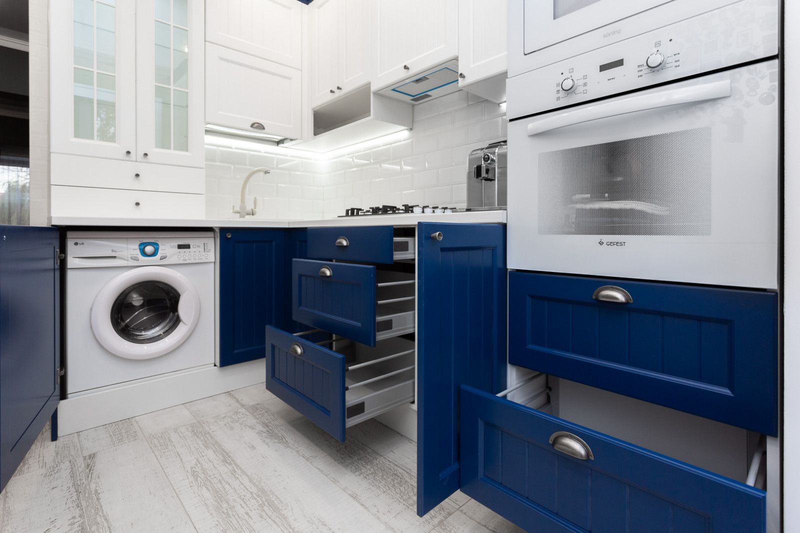 Кухня в морском стиле