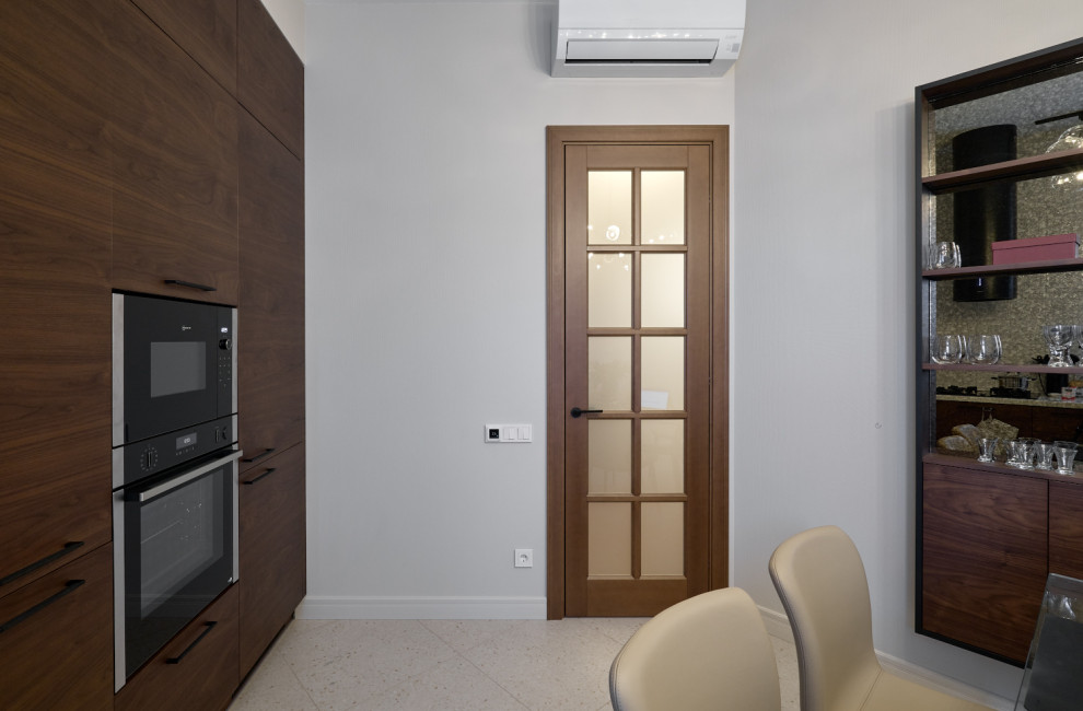 Модель Кантри в отделке Бук Орех