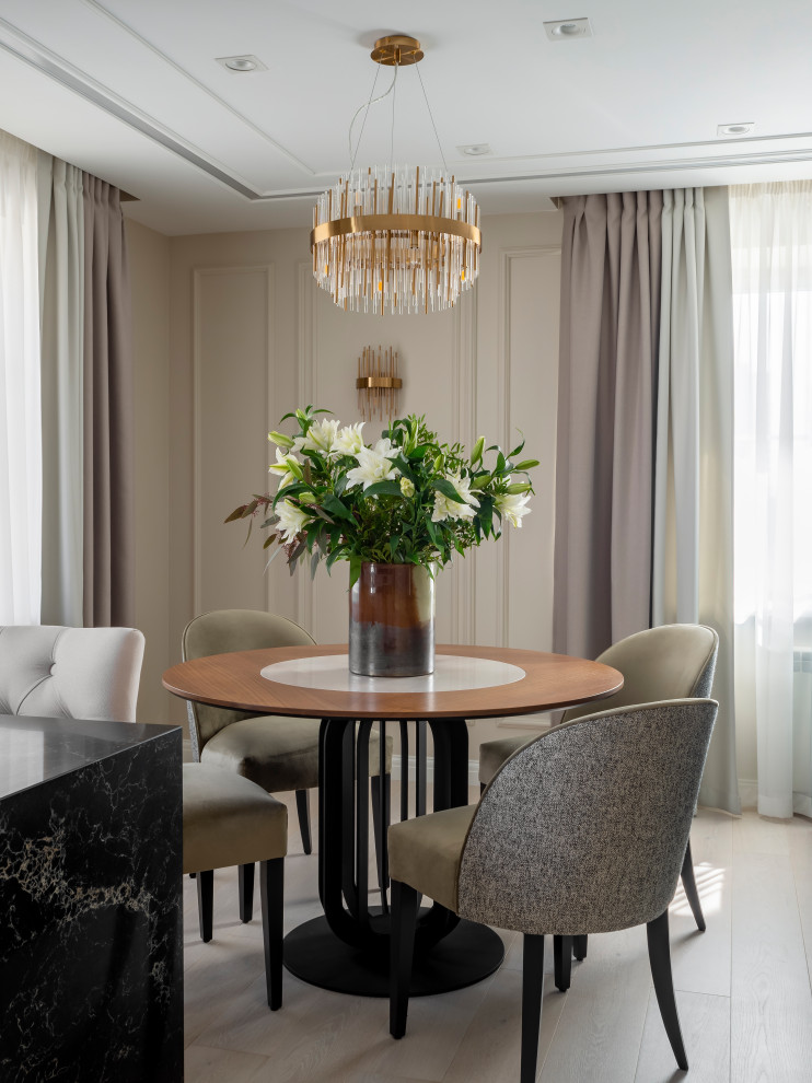 Прекрасные обеденные группы Mia Casa