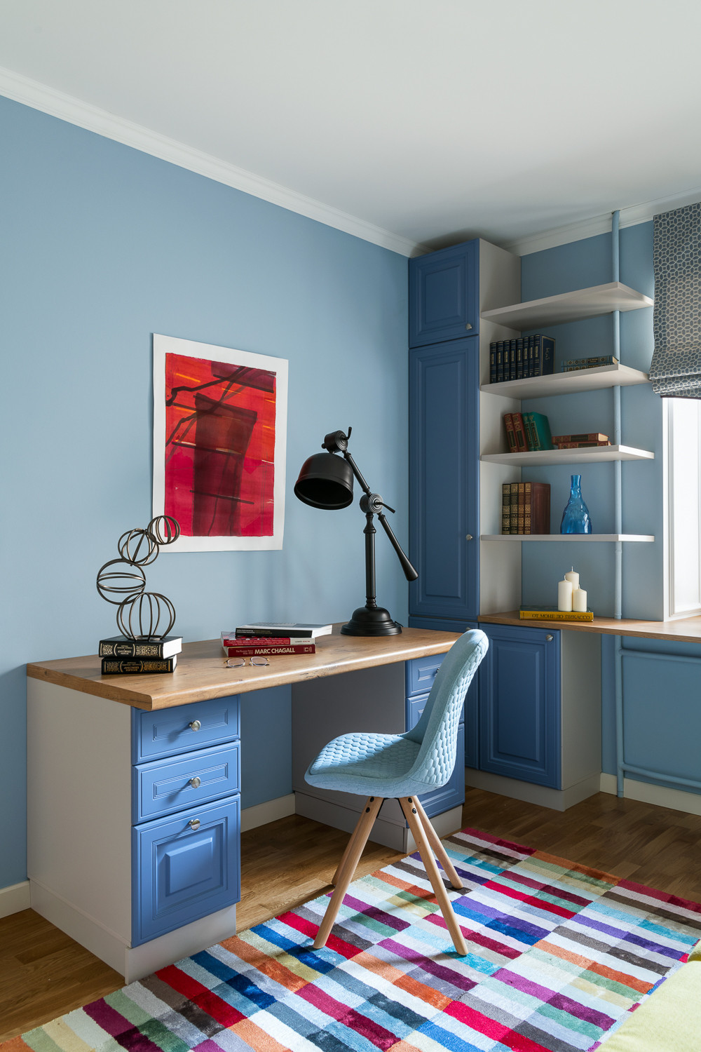 Наивное настроение. Яркая и свежая квартира в Москве.