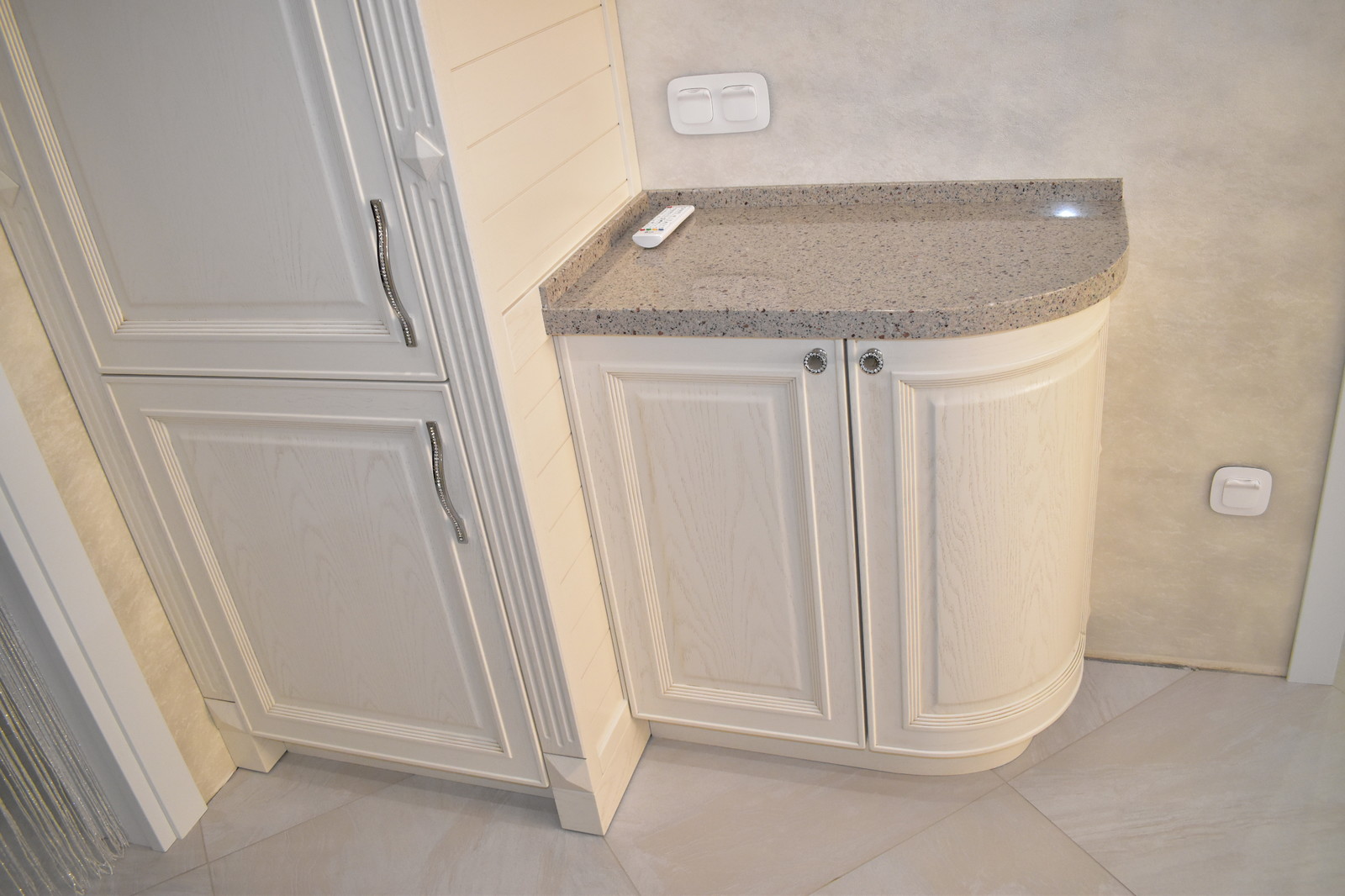 Кухня из массива дуба Коза Ностра с подбором патины!