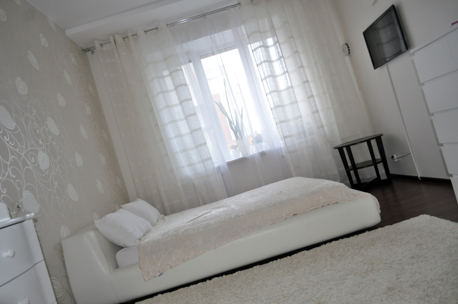 Квартира для молодой семьи в ЖК "Парковый" в современном стиле