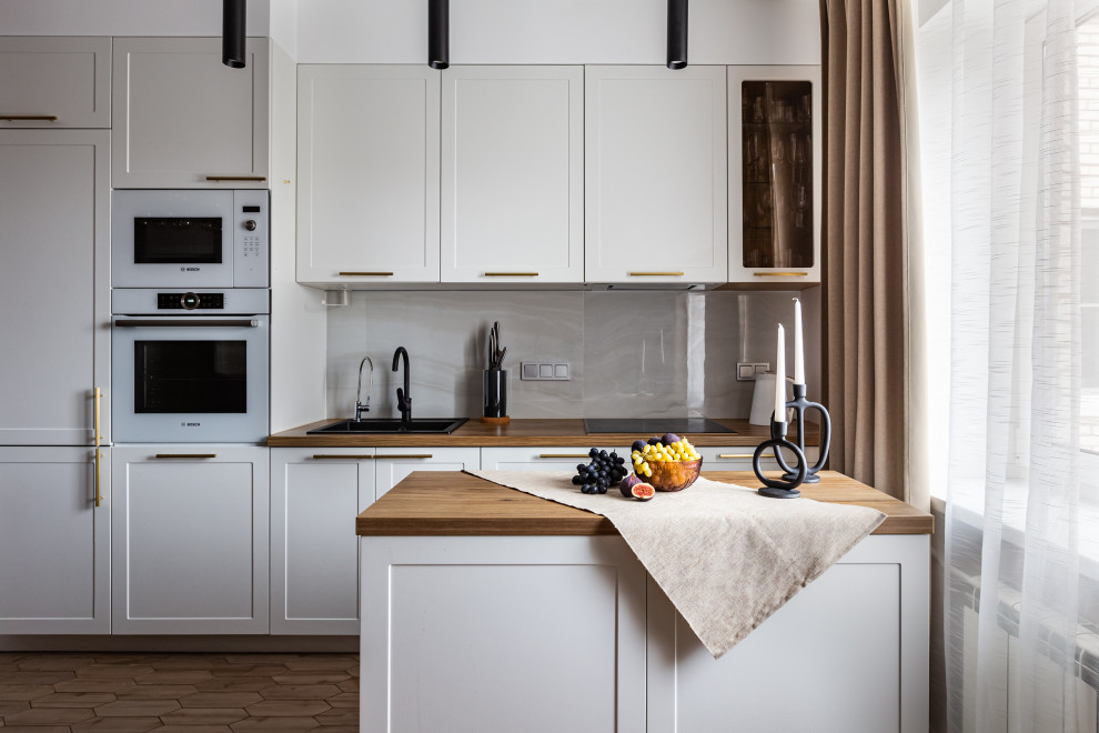 Четырехкомнатная квартира на Варшавской улице