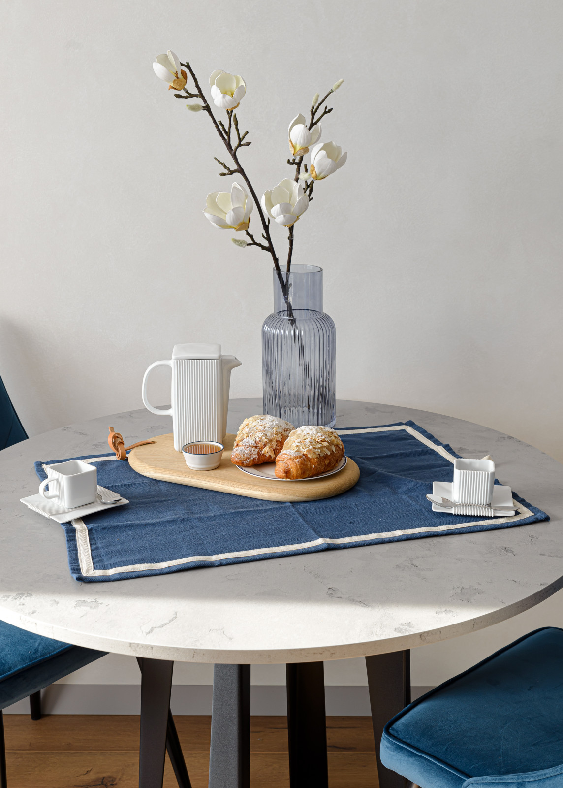 Синие акценты