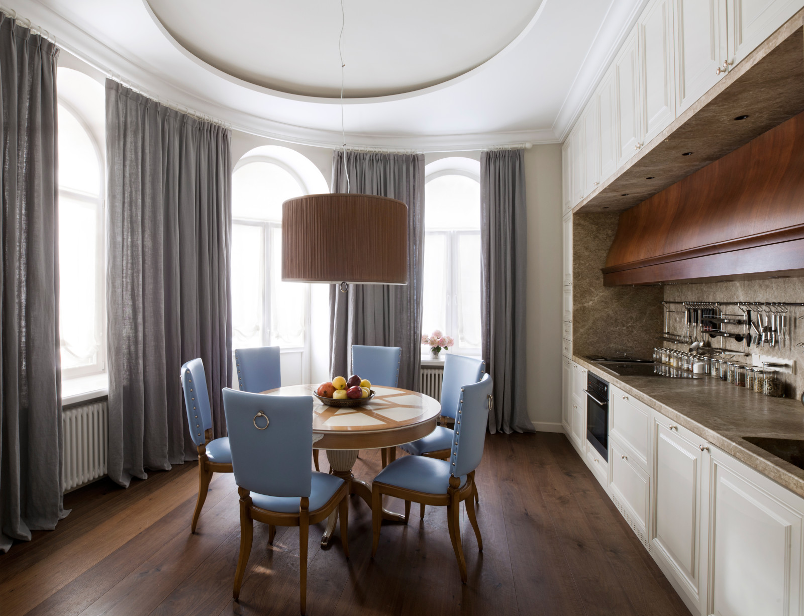 Обложка проекта: Кухня