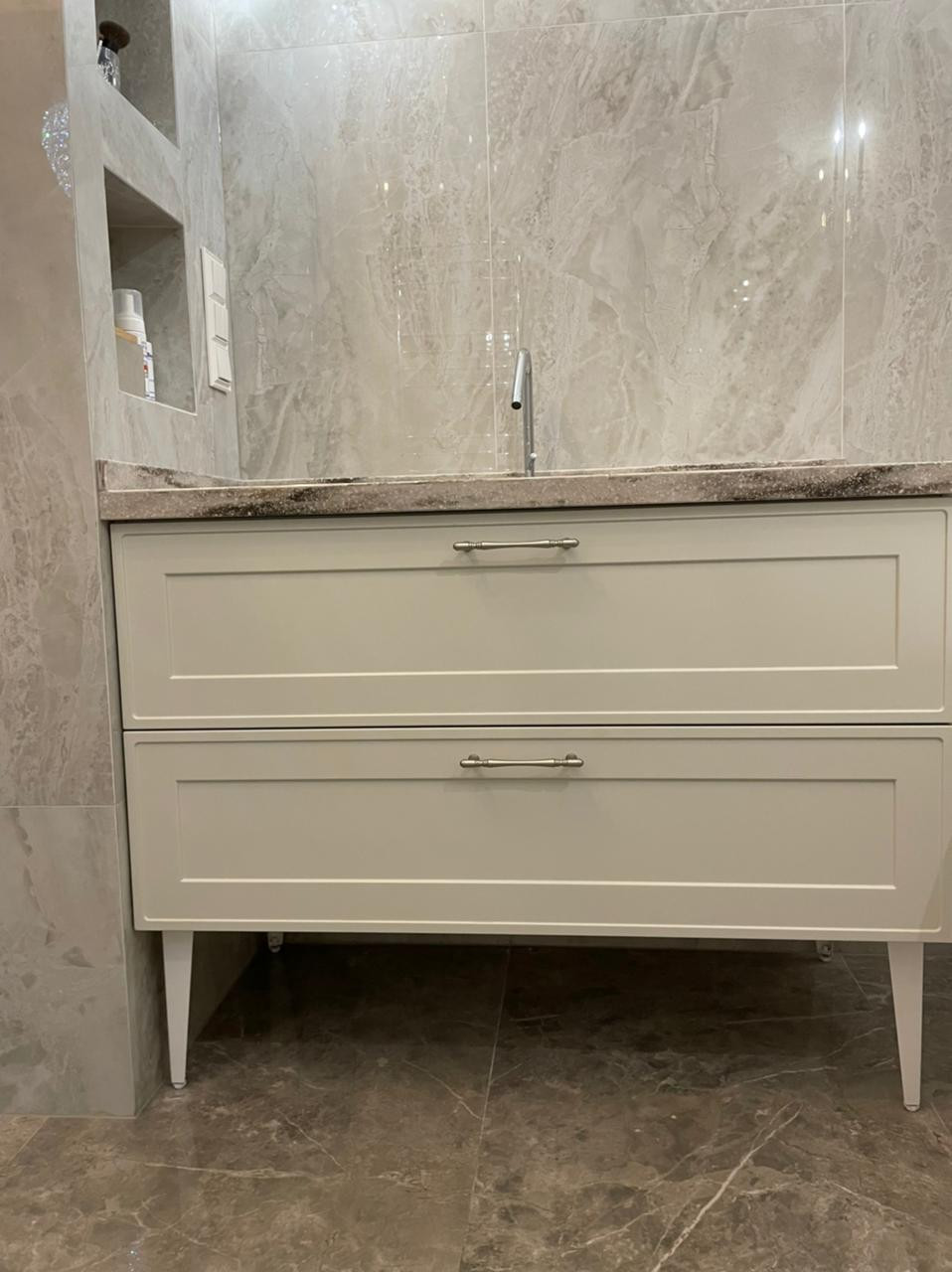 Мебель в ванную комнату