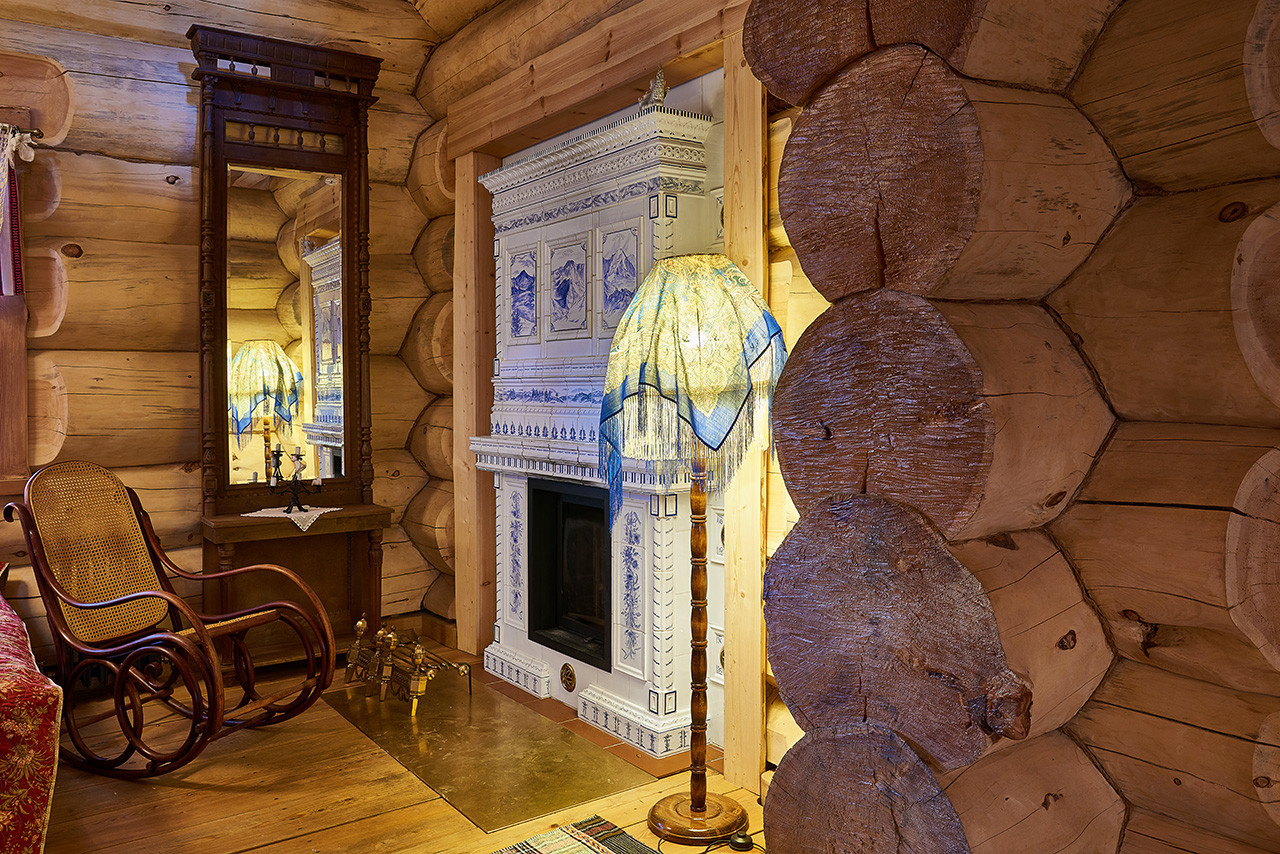 Интерьер деревянного дома в русском стиле