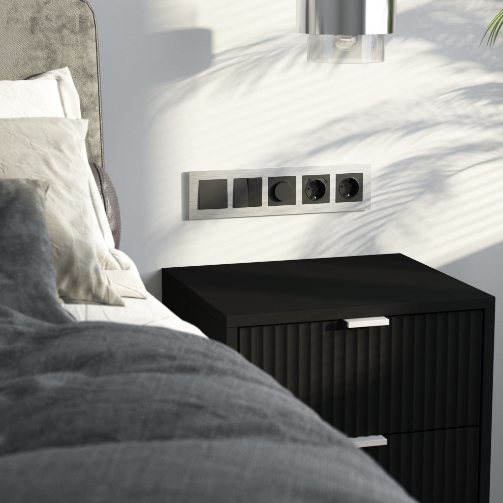 Расширение ассортимента рамок AluMax