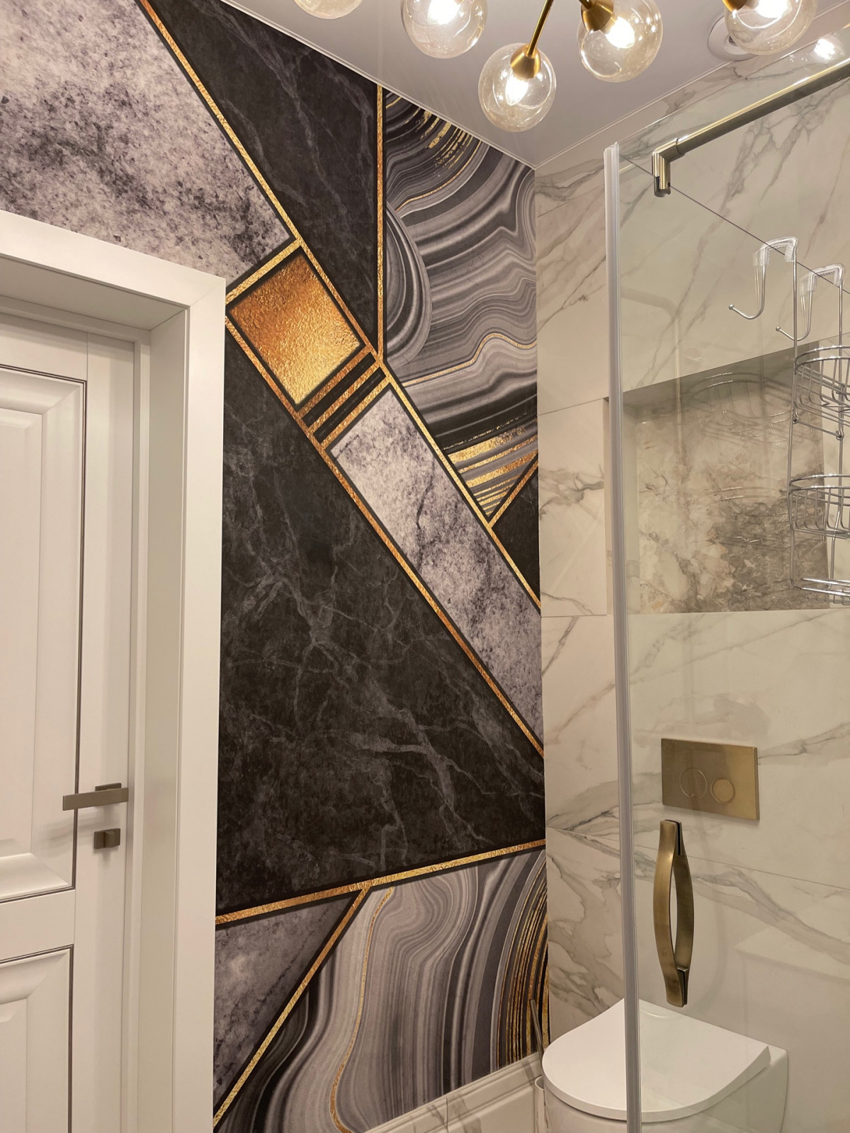 Санузлы в жилом доме на побережье, г, Геленджик