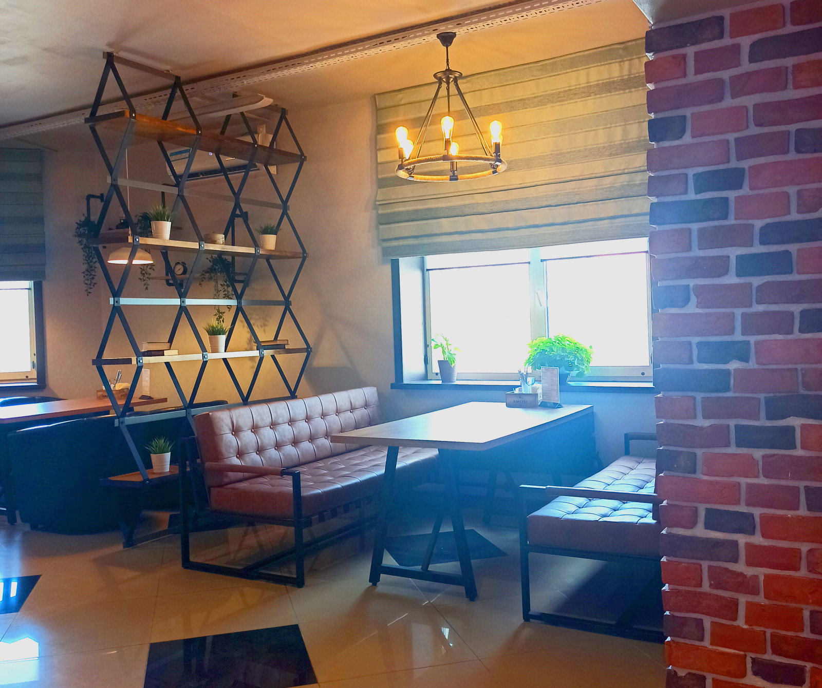 Рестобар "TEN10"