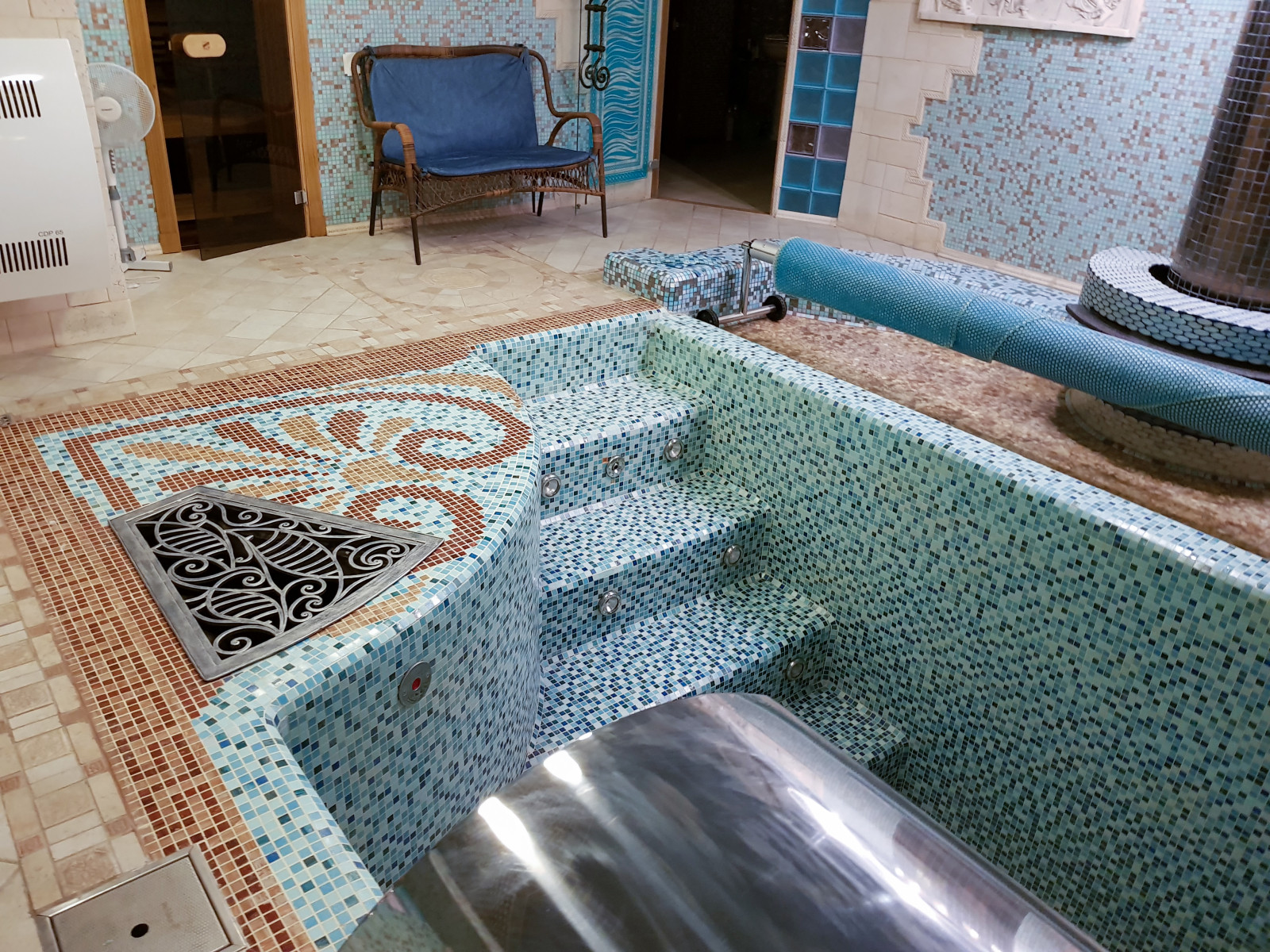 Бассейн "Золотой квартет"