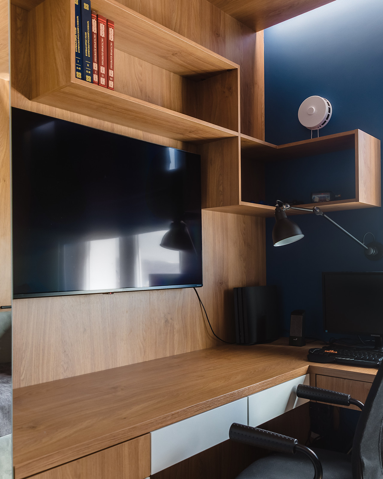 Обложка проекта: Just_pharos