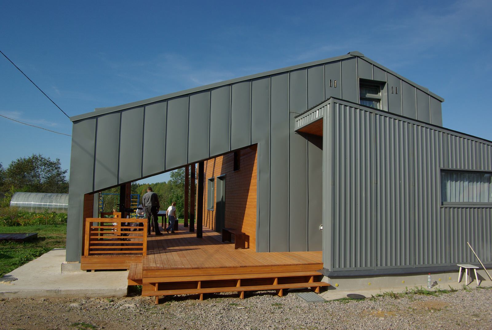 Вопрос: Чем обшить каркасный дом