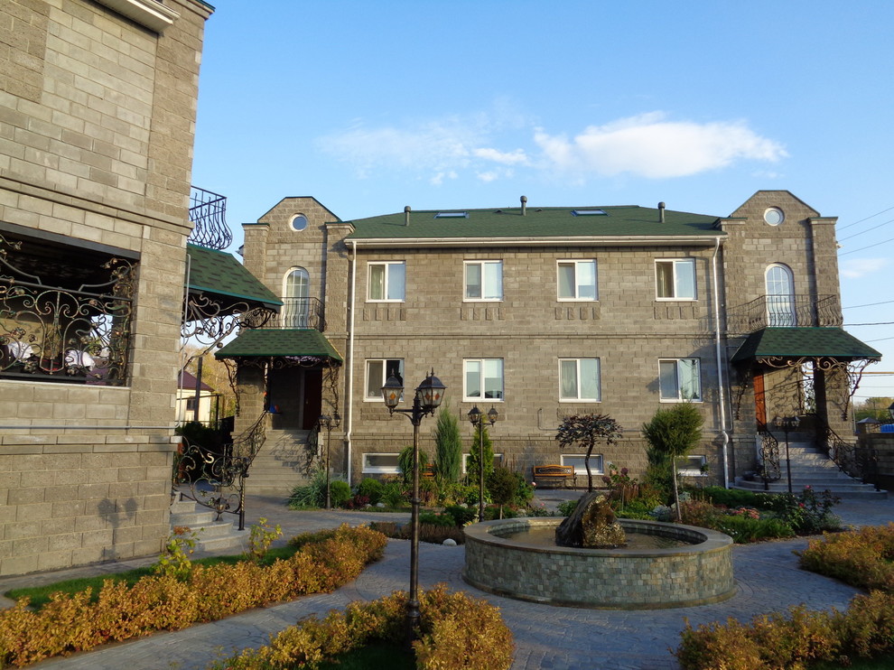 Оформление лестницы и потолка