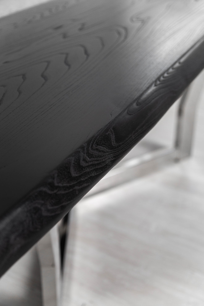 Стол-река из черного ясеня Black Diamond