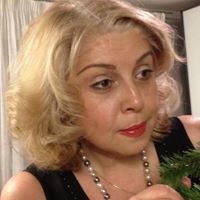 Елена Шакарян