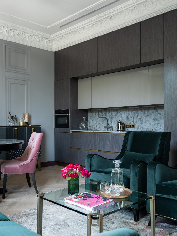 Evolution Квартира с пионами