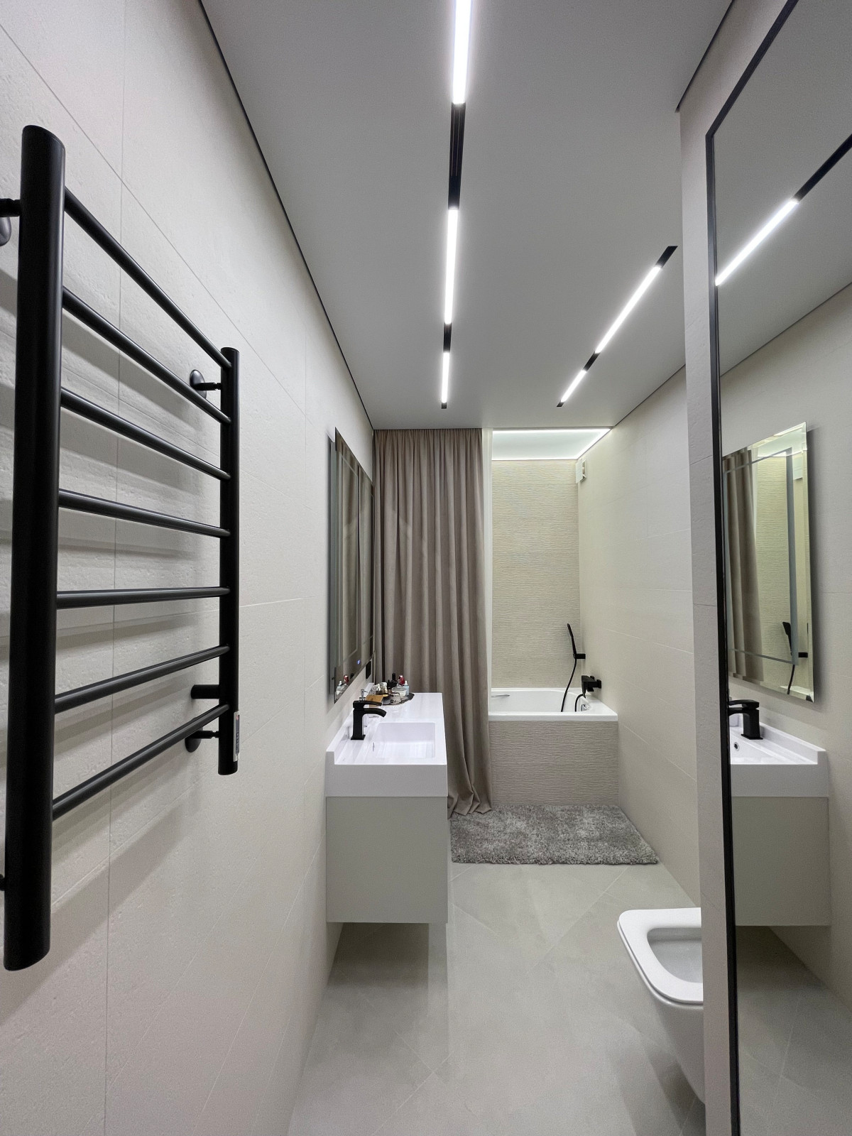 Теневые потолки в ЖК Заельцовский