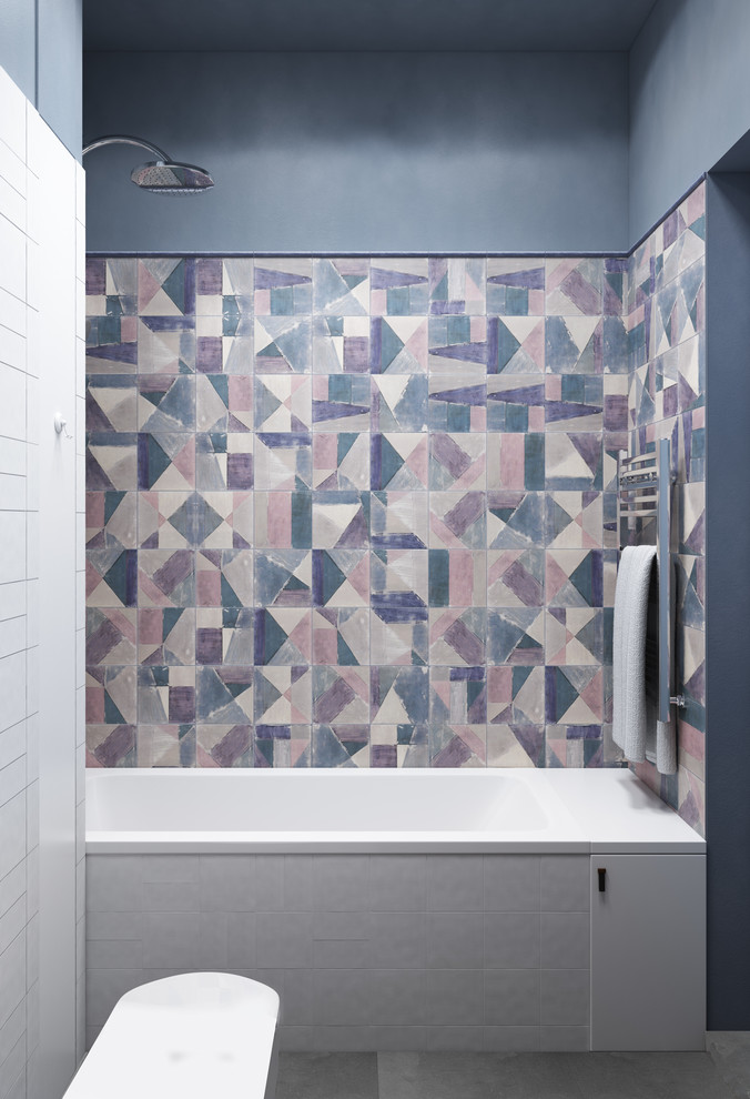 Белая квартира в сталинке с элементами лофта