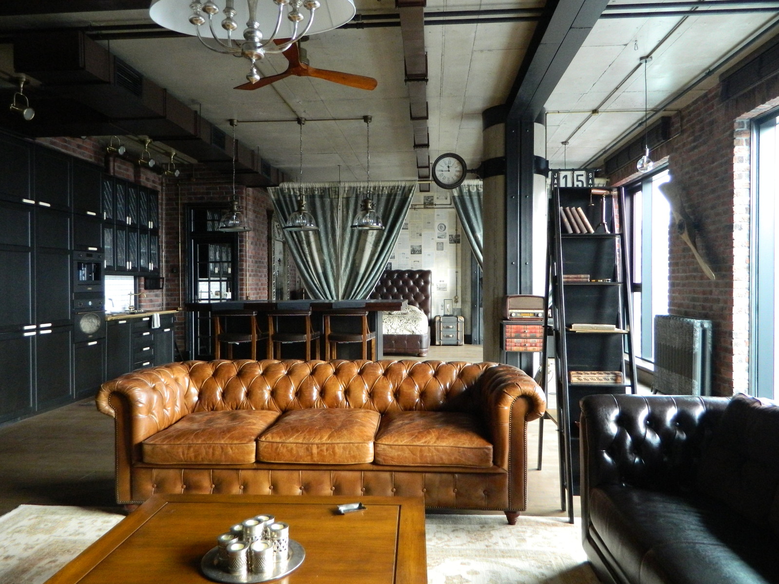 Лофт в жилом комплексе "4 winds"