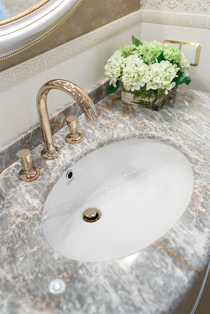 Загородный дом из клееного бруса компании Honka