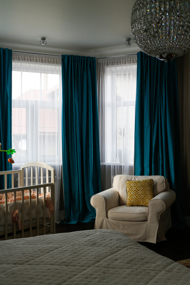 Интерьер двухэтажного дома в пригороде