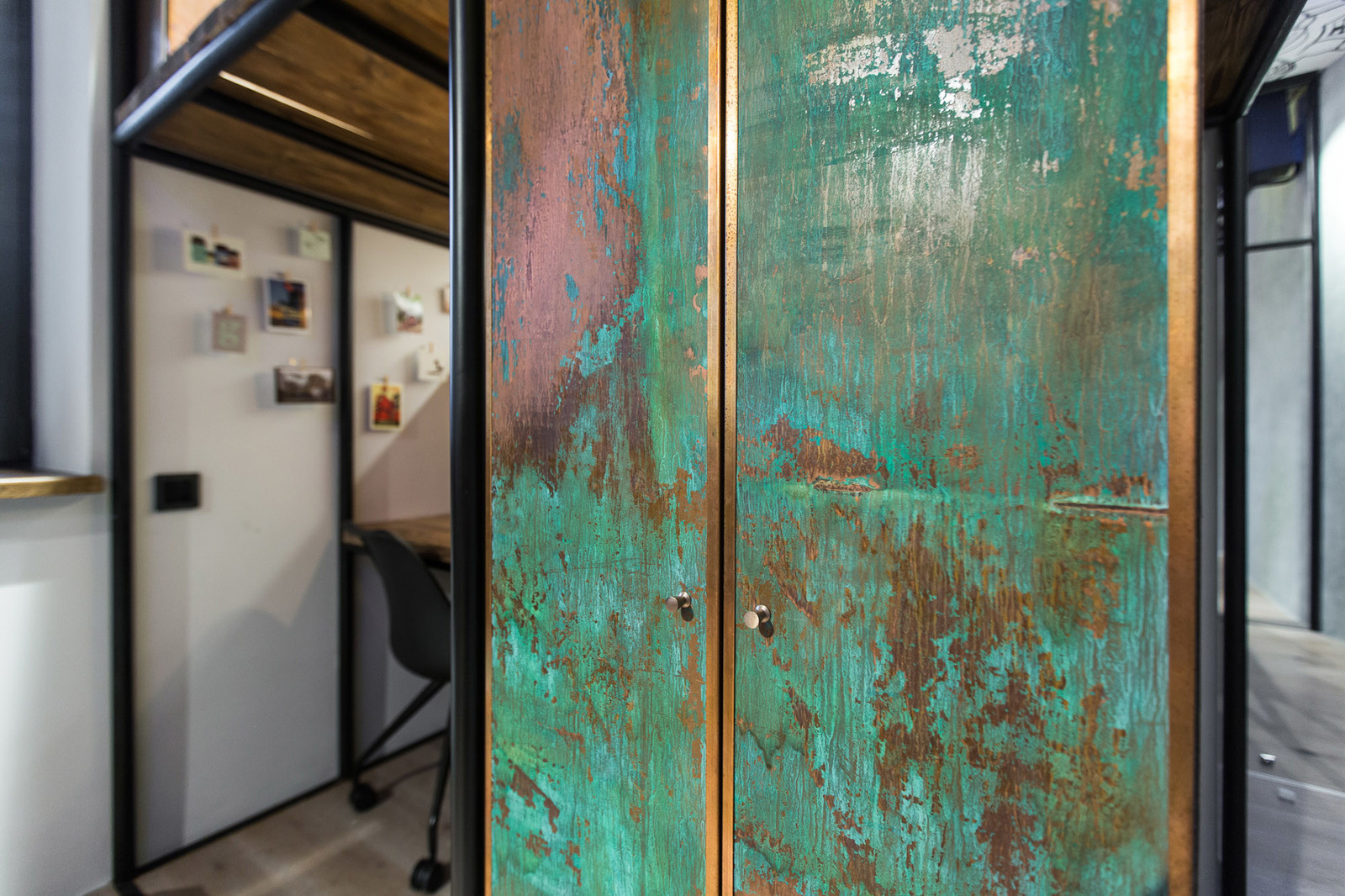 Медный шкаф