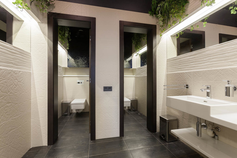 Офис с камином. Office with fireplace.