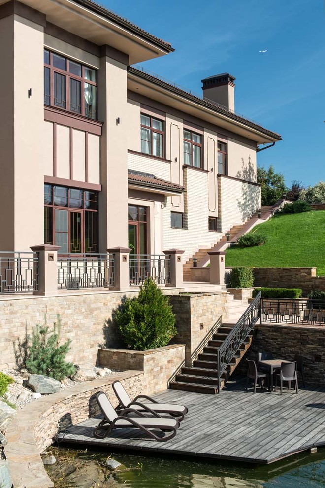 Дом в овраге