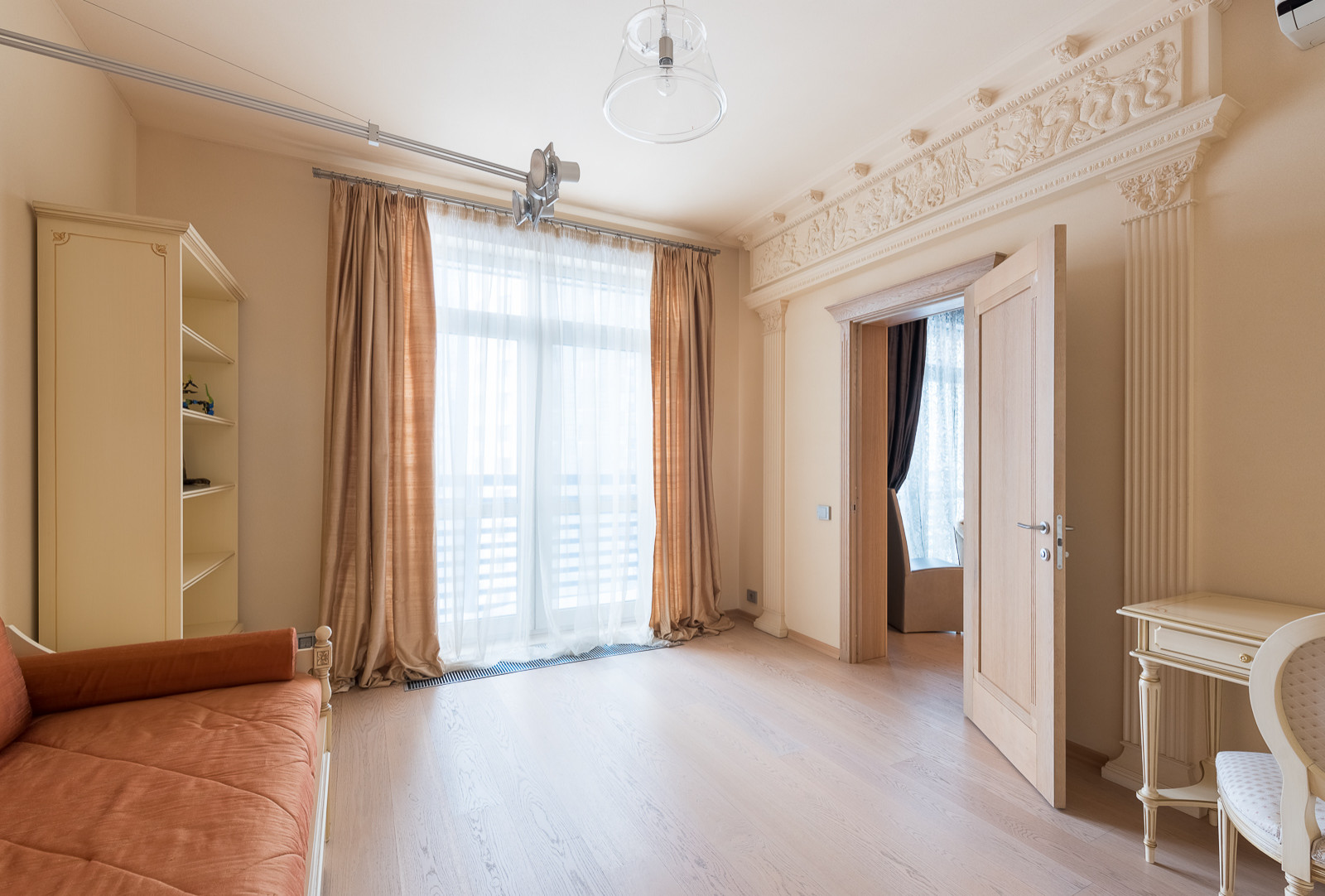 Квартира на Мосфильмовской