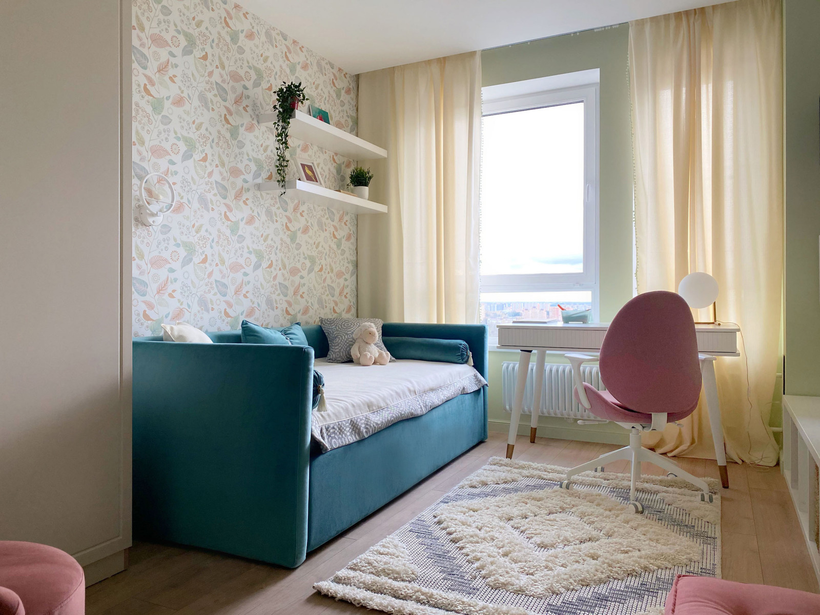 Яркая квартира в ЖК "Митино Парк"