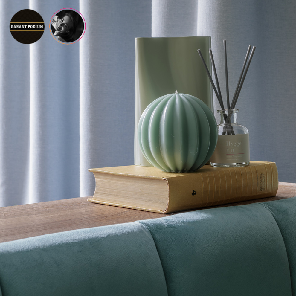 Подиум с выдвижными кроватями