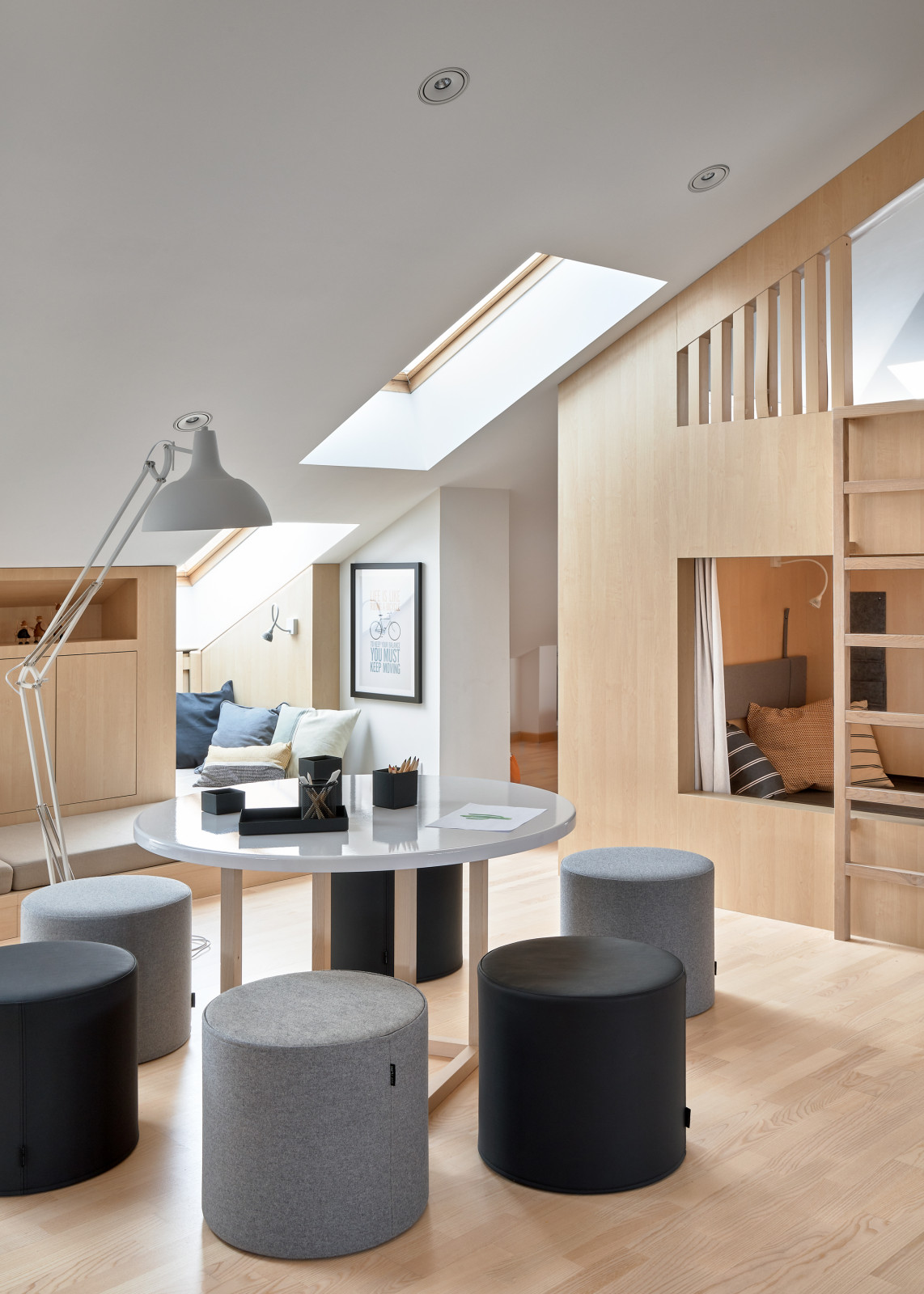 Мансарда для детей.  Публикация AD