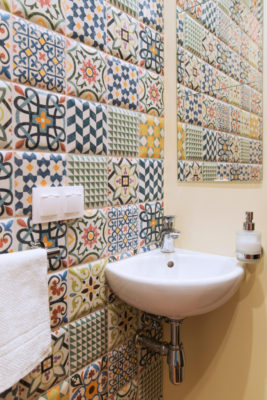 Просто фото: Сантехника для маленькой ванной —  27 примеров