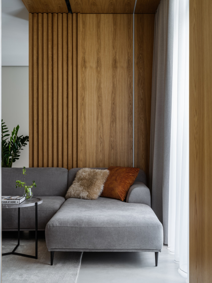 Квартира с девичьим характером