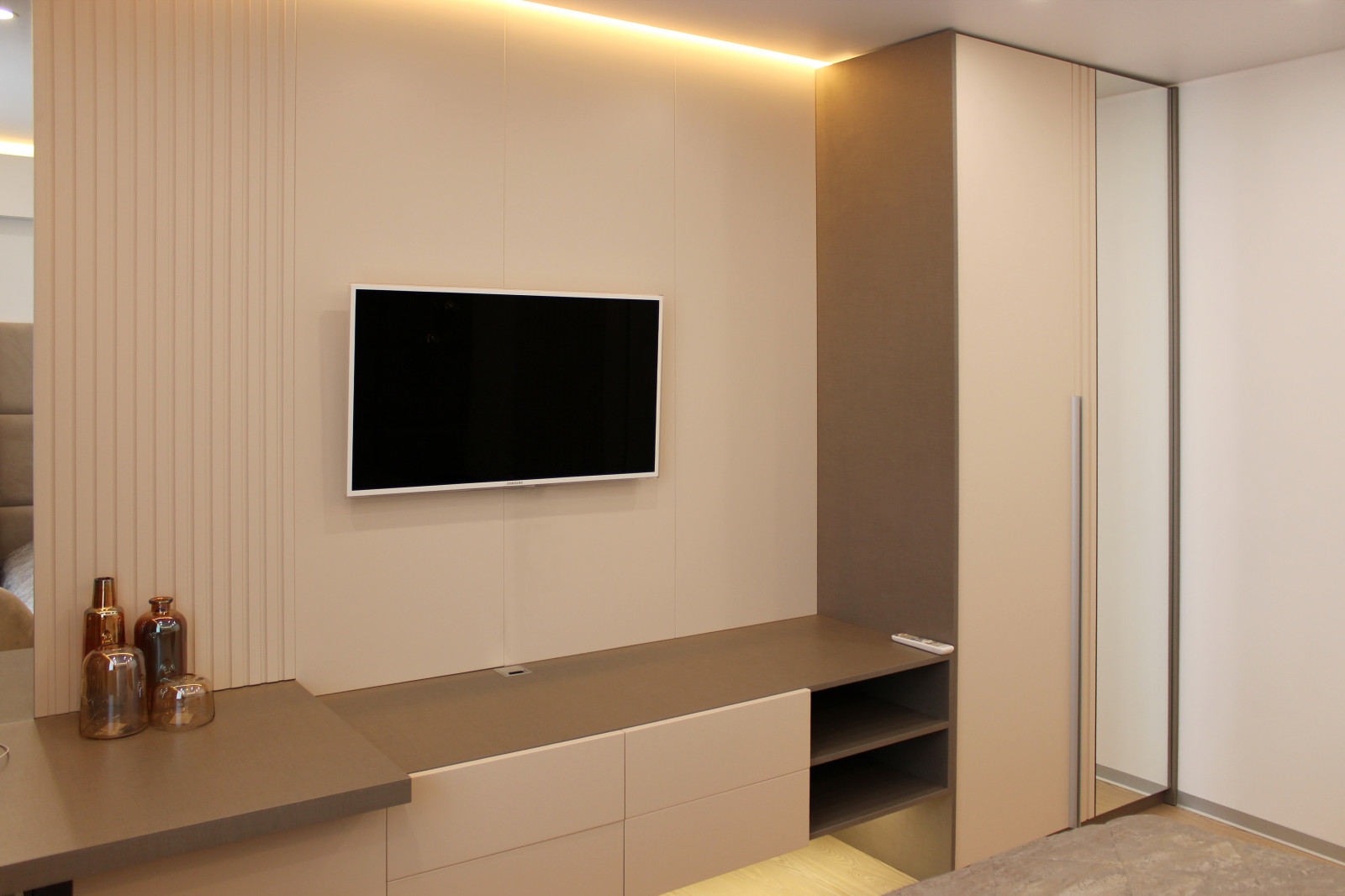 Г.Бор. Дизайнер Полина Кравчук.