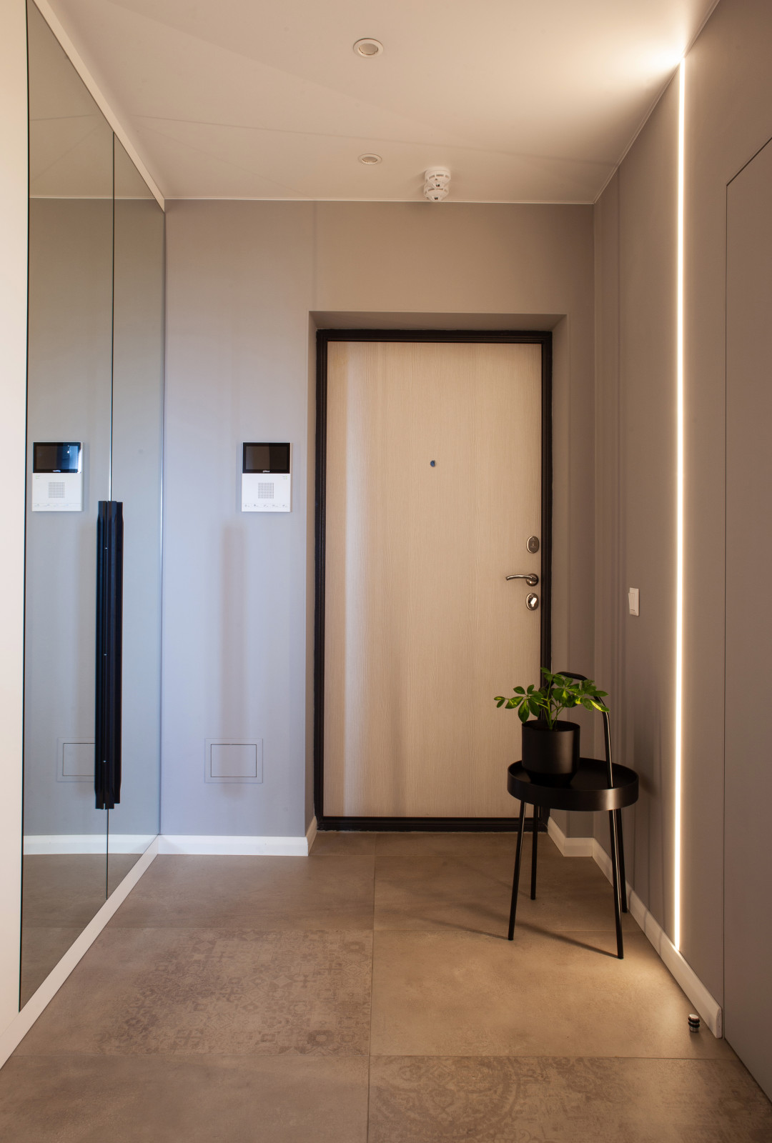 Обложка проекта: ISKØMOE_bazil