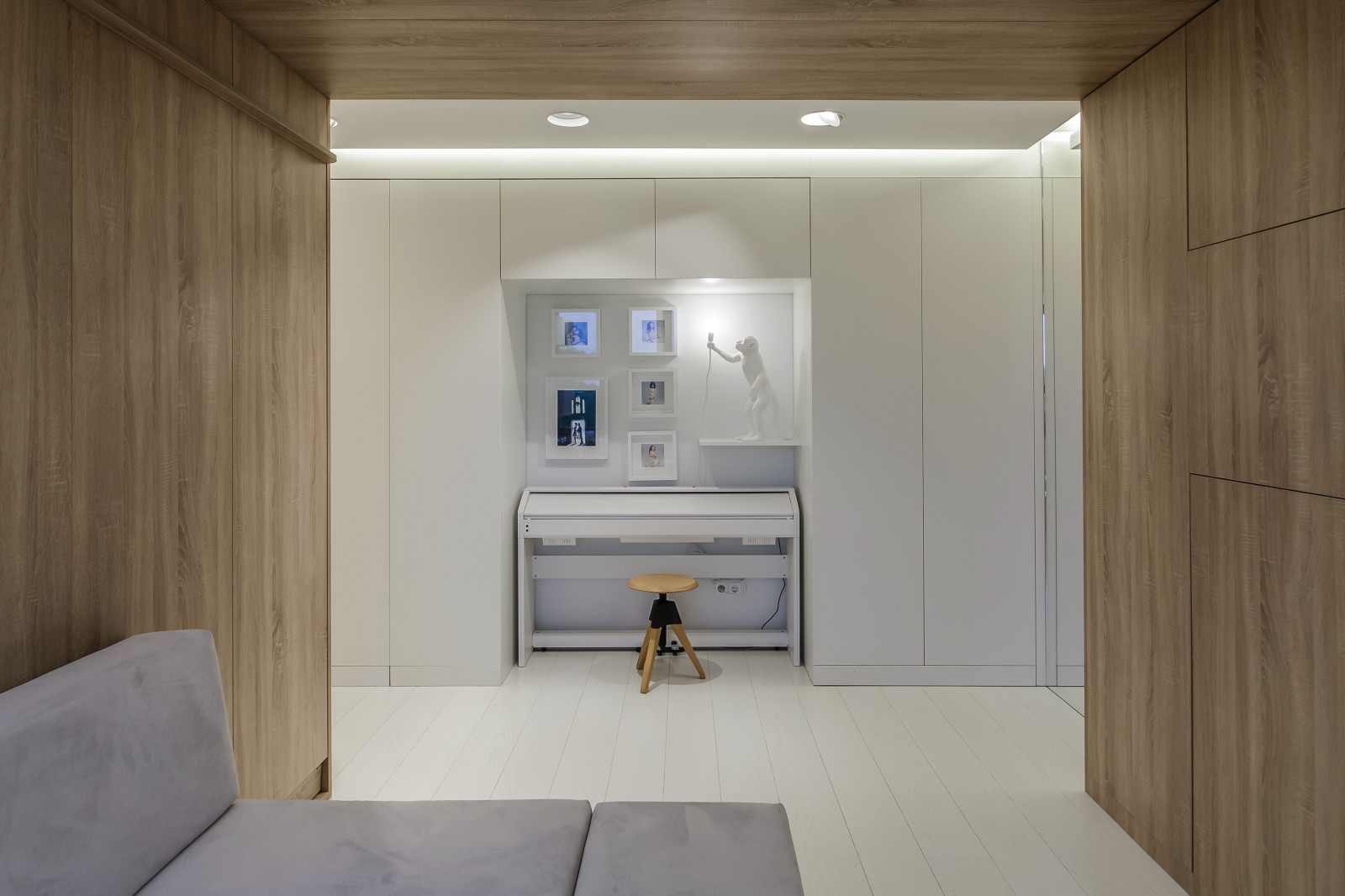 Гостиная с порталом