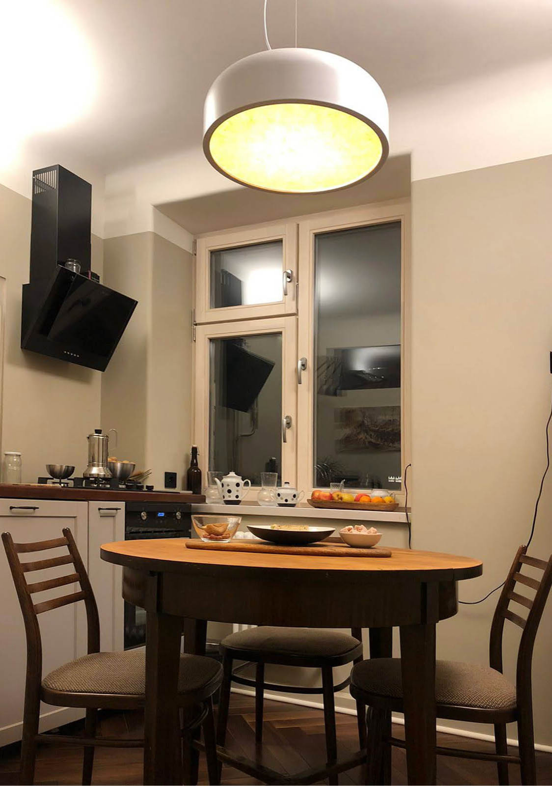 Овчинниковская наб., кухня-столовая