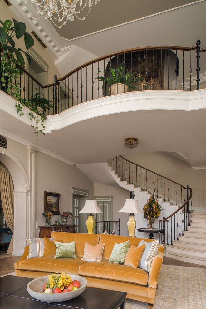 Съемка дома на Новой Риге, 1950 м². Дизайнер Анна Першхайло.